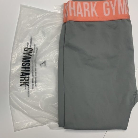 Gymshark medium capri - Picture 2 of 3